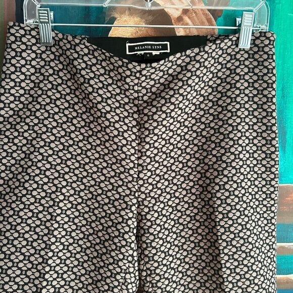 Melanie Lyne Patterned Ankle Pants 6 - Picture 2 of 14